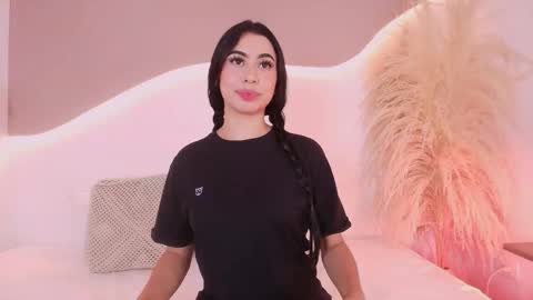 MAIA  LIA  online show from 01/07/26, 01:52