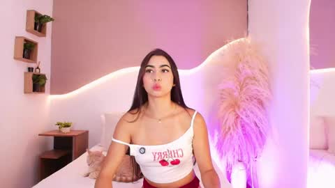 Snapshot of maia_lia_ chatting on 05/23/26, 10:03 MAIA LIA online show from 05/23/26, 10:03