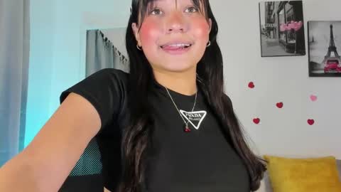 Snapshot of maia_w10 chatting on 01/27/25, 03:39 Maia online show from 01/27/25, 03:39