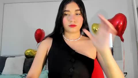 Snapshot of maia_w10 chatting on 02/24/25, 12:37 Maia online show from 02/24/25, 12:37