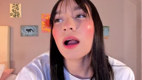 Maia online show from 04/10/26, 12:21