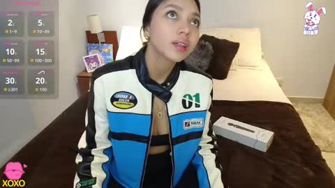    t  online show from 09/17/25, 01:51