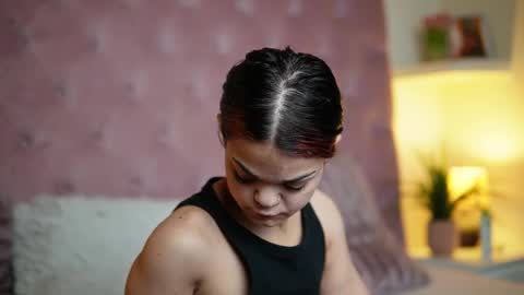  Maia  online show from 02/28/26, 06:42