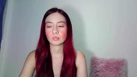 Snapshot of maiarosse_ chatting on 09/15/25, 12:10 MaiaRosse online show from 09/15/25, 12:10