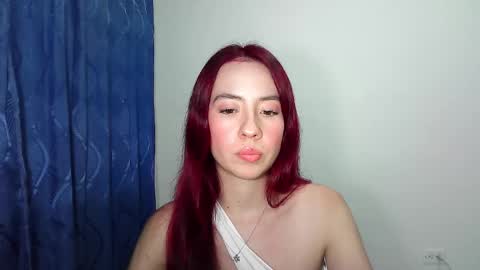 Snapshot of maiarosse_ chatting on 06/02/26, 02:57 MaiaRosse online show from 06/02/26, 02:57