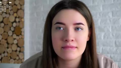 Lucy online show from 02/07/26, 02:15