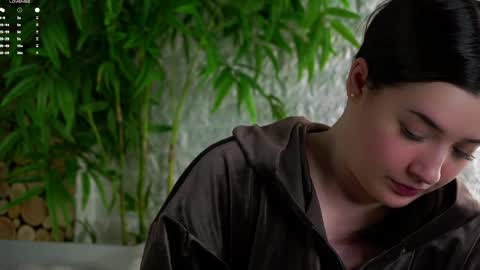 Lucy online show from 03/30/26, 04:35