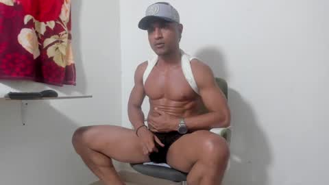 Snapshot of maik_alen chatting on 06/16/26, 11:18 . Maik Alen . online show from 06/16/26, 11:18