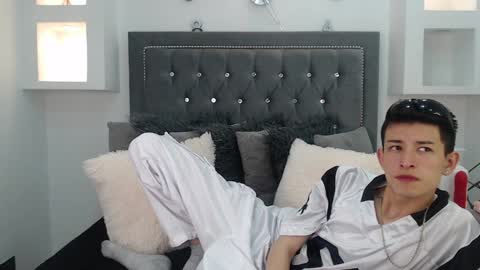 Maik Carver online show from 01/25/25, 04:13