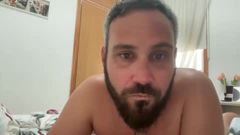 Snapshot of maikel61 chatting on 12/01/25, 04:56 Maikel61 online show from 12/01/25, 04:56