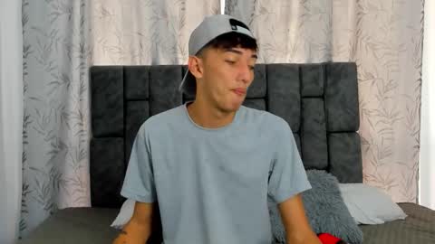 Maikol online show from 12/18/25, 12:22