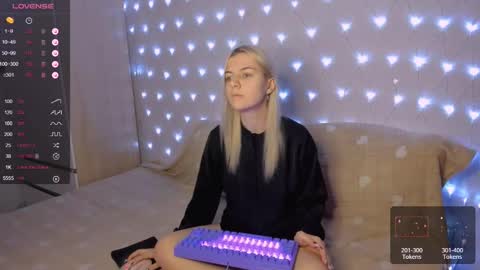 Your kitty online show from 02/22/25, 03:47