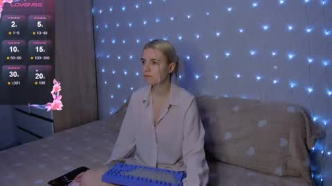 Your kitty online show from 09/30/25, 03:28