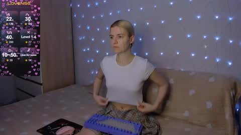 Your kitty online show from 02/18/26, 03:52