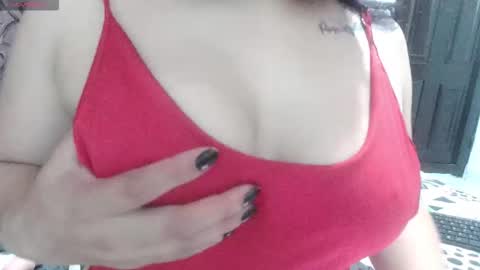 mailini007 online show from 12/15/25, 11:42