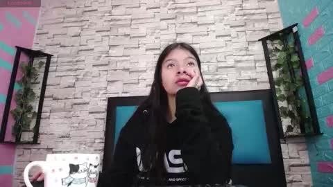  MAILY CAN  online show from 09/23/25, 01:03