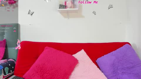 mailyn bakerrr  online show from 03/01/26, 08:00