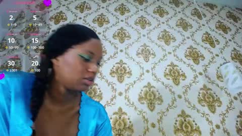 Snapshot of mailyn_er chatting on 05/12/26, 10:29 Mailyn online show from 05/12/26, 10:29