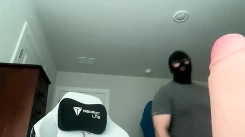 Snapshot of mainitalianman chatting on 01/17/26, 04:54 mainitalianman online show from 01/17/26, 04:54