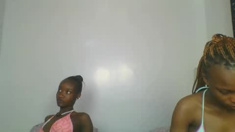 maira luv1 online show from 01/12/26, 07:57