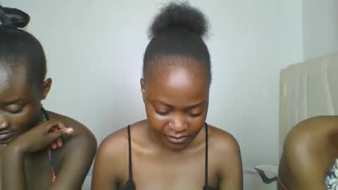 maira luv1 online show from 01/17/26, 08:34