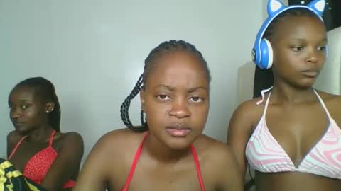 maira luv1 online show from 02/17/26, 08:48