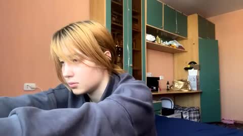 Snapshot of maisawin chatting on 06/15/26, 01:24 Evie online show from 06/15/26, 01:24