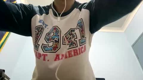 Snapshot of maishall chatting on 11/26/25, 09:10 David Sae Hymn Cho online show from 11/26/25, 09:10