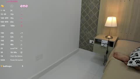   online show from 02/17/25, 06:31