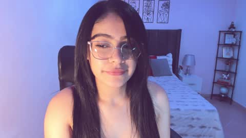 Snapshot of maite_kanes chatting on 02/04/25, 03:00 Maite online show from 02/04/25, 03:00