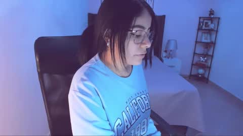 Snapshot of maite_kanes chatting on 03/06/25, 02:30 Maite online show from 03/06/25, 02:30