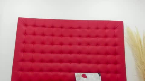 maite_smith69 online show from 02/16/25, 11:49