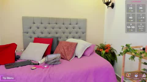 maite_smith69 online show from 02/10/26, 12:53