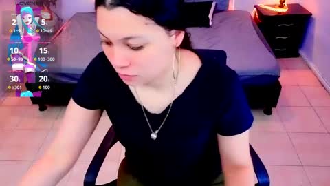 Snapshot of maite_stone1 chatting on 10/06/25, 03:26 MAITE STONE1 online show from 10/06/25, 03:26