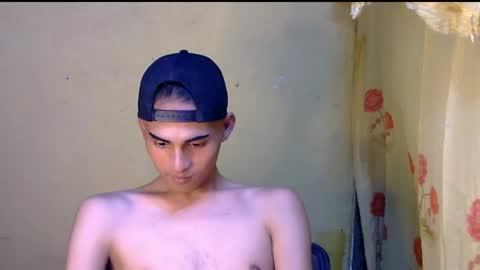 Snapshot of majestic_anne chatting on 05/24/26, 01:49 Annalyn online show from 05/24/26, 01:49