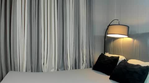 Lovely online show from 02/13/25, 10:54