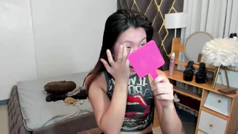 Snapshot of majesticsamantha chatting on 12/23/24, 10:32 Samantha online show from 12/23/24, 10:32