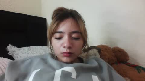 Snapshot of majo_gomezz chatting on 09/19/25, 11:38 majo_gomezz online show from 09/19/25, 11:38