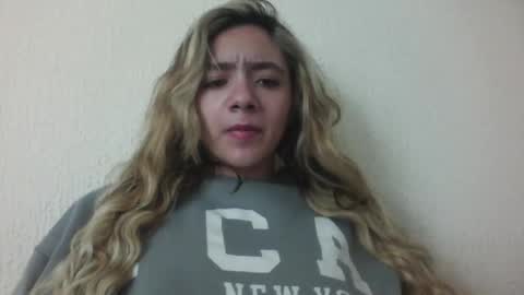 Snapshot of majo_gomezz chatting on 11/28/25, 12:24 majo_gomezz online show from 11/28/25, 12:24