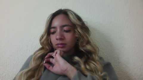 Snapshot of majo_gomezz chatting on 01/13/26, 06:08 majo_gomezz online show from 01/13/26, 06:08