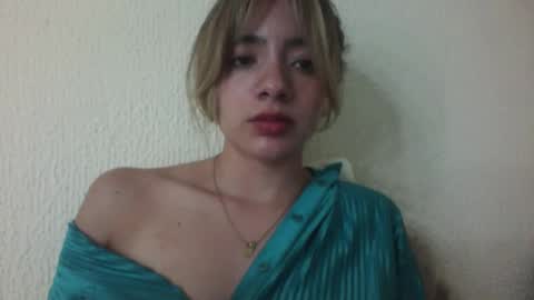 Snapshot of majo_gomezz chatting on 03/02/26, 12:35 majo_gomezz online show from 03/02/26, 12:35