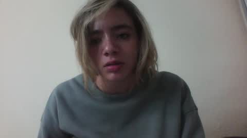 Snapshot of majo_gomezz chatting on 03/02/26, 05:08 majo_gomezz online show from 03/02/26, 05:08