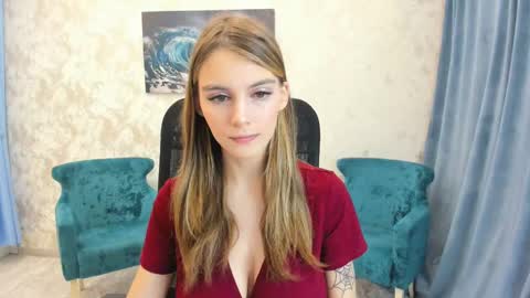 Chloe online show from 02/14/25, 03:33