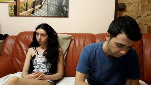 Snapshot of make_me_feel chatting on 01/16/25, 07:41 Lena Ian online show from 01/16/25, 07:41