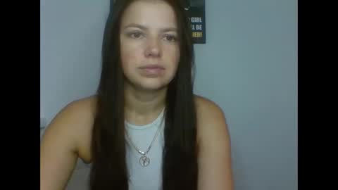 make_mesmile online show from 09/10/25, 05:51