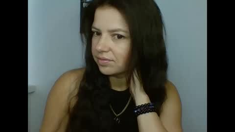 make_mesmile online show from 09/16/25, 06:25