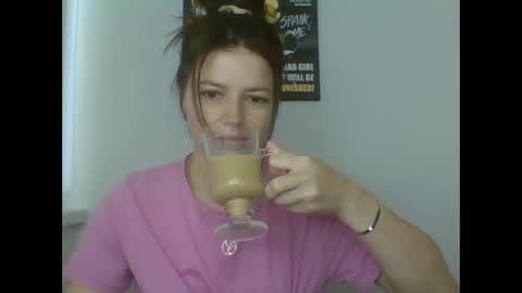 make_mesmile online show from 06/05/26, 06:20