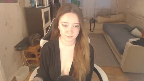 Monica online show from 07/26/26, 04:58