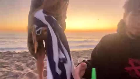 Snapshot of makeithott chatting on 11/01/25, 01:18 makeithott online show from 11/01/25, 01:18