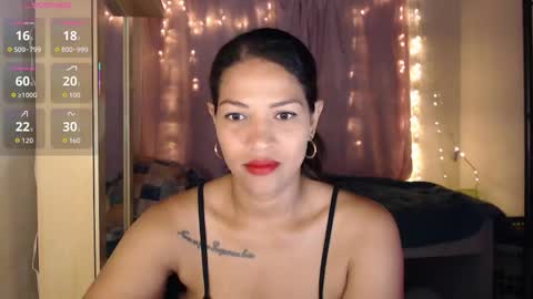 Snapshot of makennaa_1 chatting on 10/21/25, 09:54 MAKENNAA online show from 10/21/25, 09:54